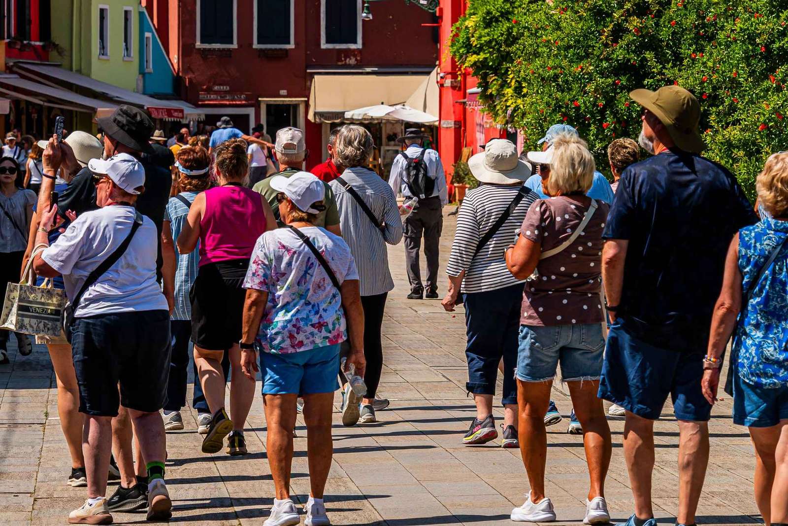 Tour en barco a Murano y Burano con soplado de vidrio