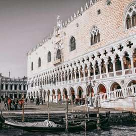 Venedig: Dogenpalast, Seufzerbrücke, Gefängnisse, Correr & Audioguides