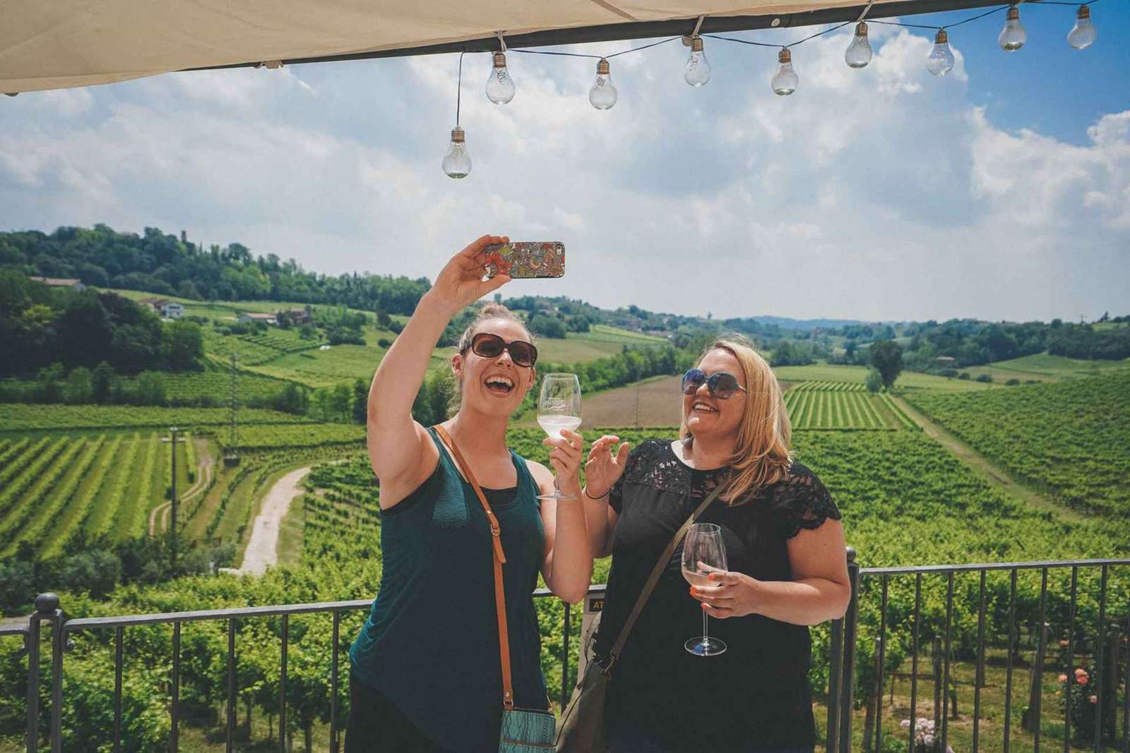Von Venedig aus: Prosecco-Hügel und Weinverkostung Tour