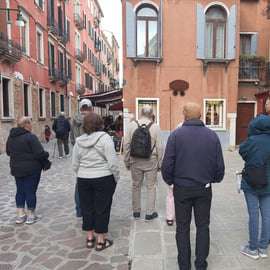 Venice: Walking Guided Tour of the City Must-See Sites