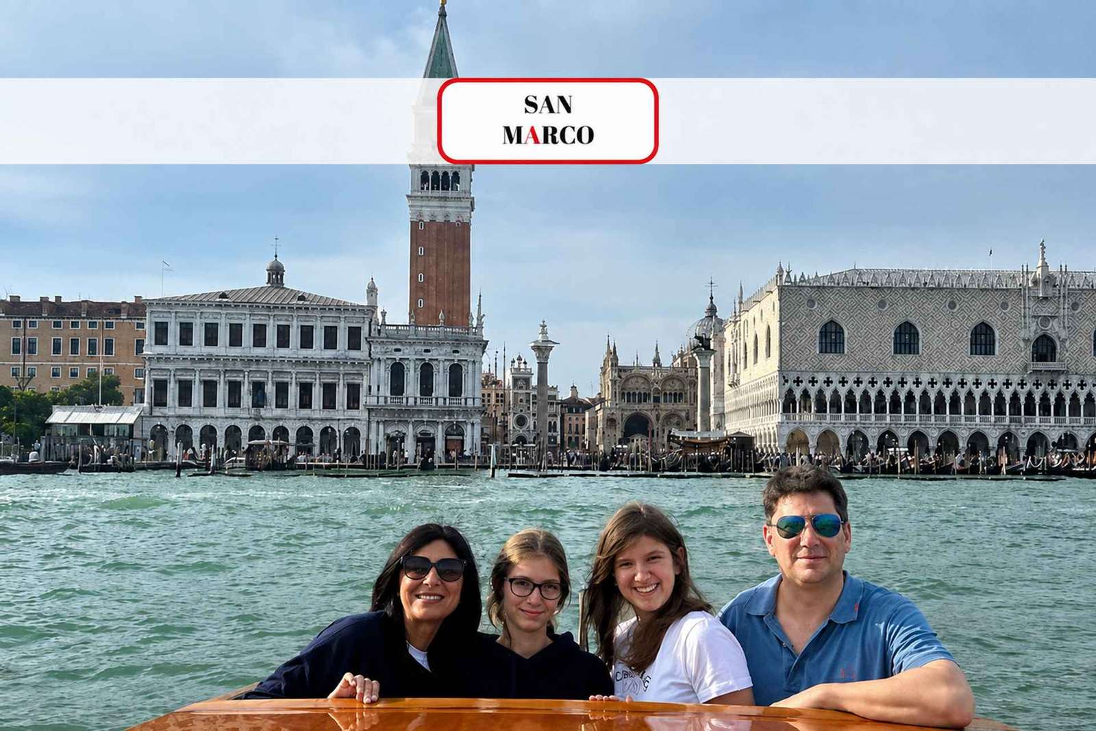Murano and Burano tour from Venice by water taxi