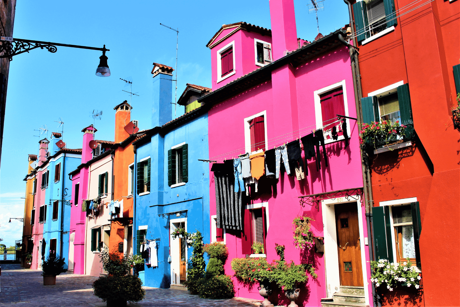 Bootsfahrt nach Murano und Burano mit Glasbläserei ab San Marco