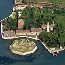 Båttur till ön Poveglia från Venedig, övergiven ö