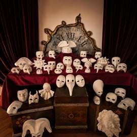 Maskenworkshop in Venedig: Pappmaché im Palazzo Soranzo