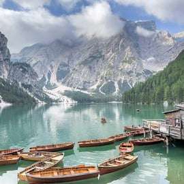 Desde Venecia: Excursión de un día a los Dolomitas y el lago Braies en monovolumen