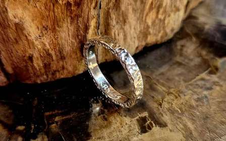Taller de orfebrería: crea tu propio anillo de plata de ley