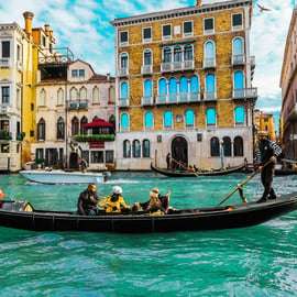 Private Gondelfahrt Venedig unter der Seufzerbrücke