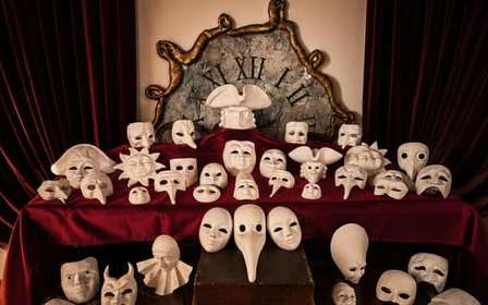 Taller de máscaras venecianas en el Palazzo Soranzo