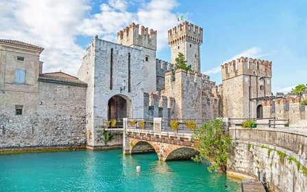 Desde Venecia: Verona, Sirmione y Lago de Garda con crucero en barco
