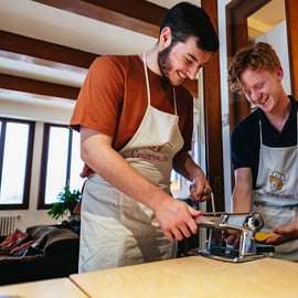 Venecia: Clase de cocina de pasta y tiramisú en casa de un lugareño