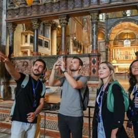 Veneza: Visita ao Palácio Ducal e a São Marcos com passeio de gôndola