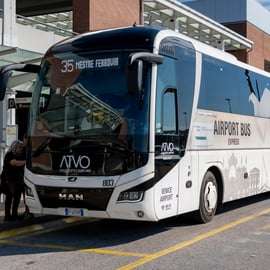 Ônibus expresso do Aeroporto Marco Polo à estação de Mestre