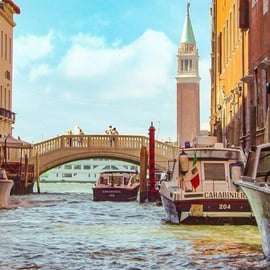 Venice: Highlights and Hidden Gems Guided Walking Tour