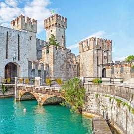 Desde Venecia: Verona, Sirmione y Lago de Garda con crucero en barco