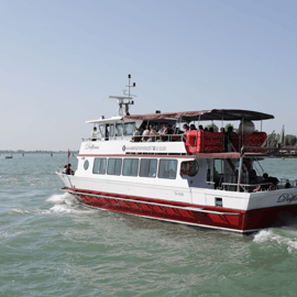 Bootsfahrt nach Murano und Burano mit Glasbläserei ab San Marco