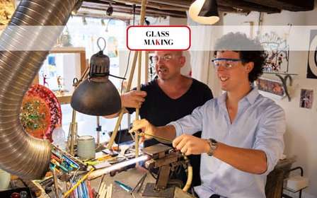 Crea tu obra de arte en vidrio: Clase particular con un artesano local