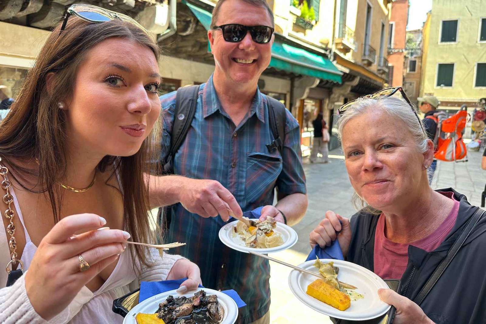 Venecia: Tour guiado por lo más destacado de la ciudad y comida callejera