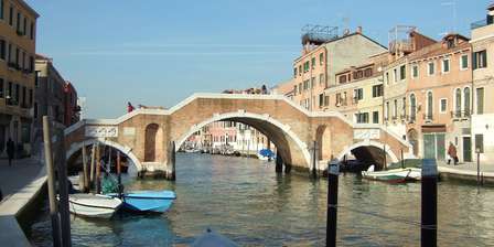 Ponte dei Tre Archi