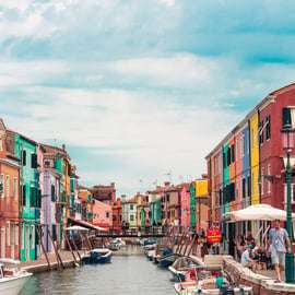 Tour en barco a Murano y Burano con soplado de vidrio