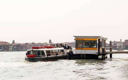 Venice: Waterbus and Mainland Bus Pass