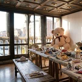 Maskenworkshop in Venedig: Pappmaché im Palazzo Soranzo